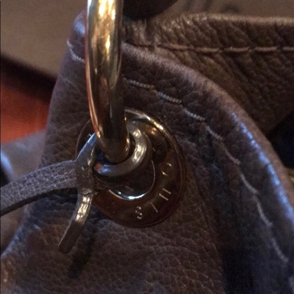 Louis Vuitton**IN STORES NOW** SOLD OUT OF BROWN! - Picture 3 of 4